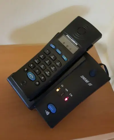 Přenosný telefon Palladium