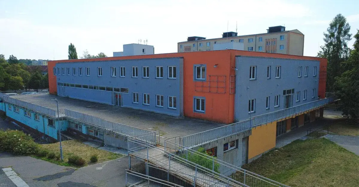 Pronájem, obchodní prostor, 180 m², Chodov, náměstí ČSM