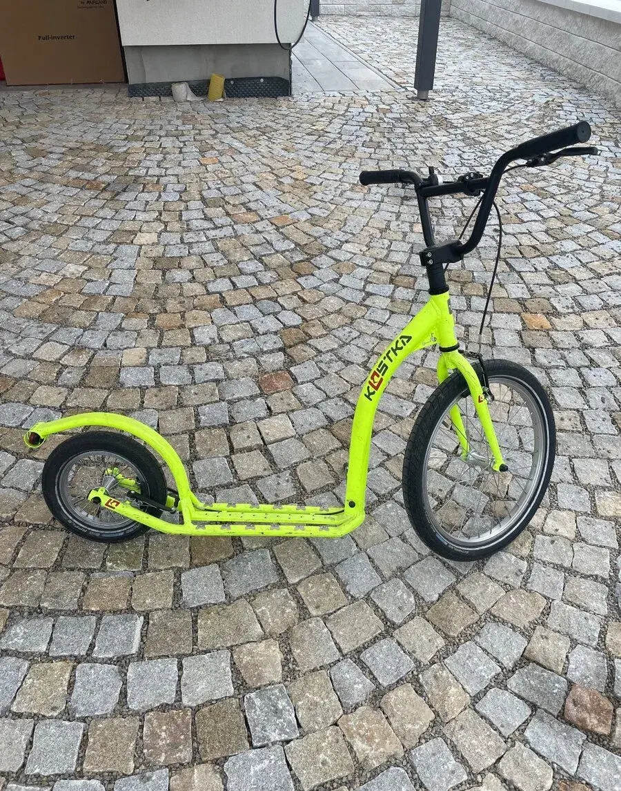 2x koloběžka kostka