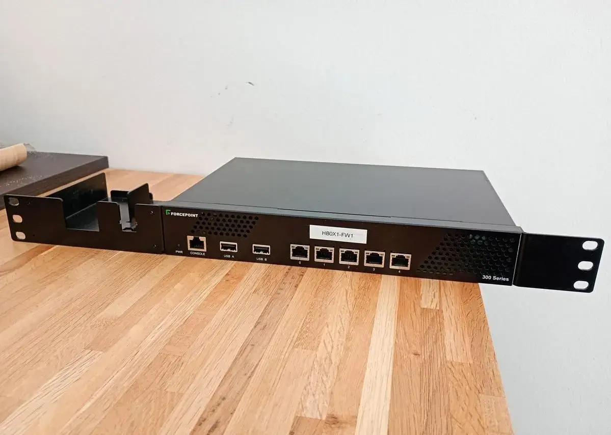 Forcepoint Stonesoft 300 Series FW-321