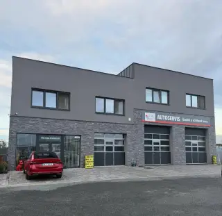 Práce automechanik