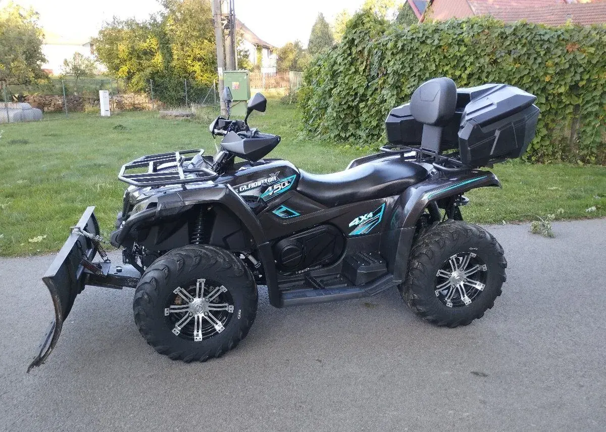 CFmoto Gladiator X450, A, EPS, bílá spz, 4500km, 2016.