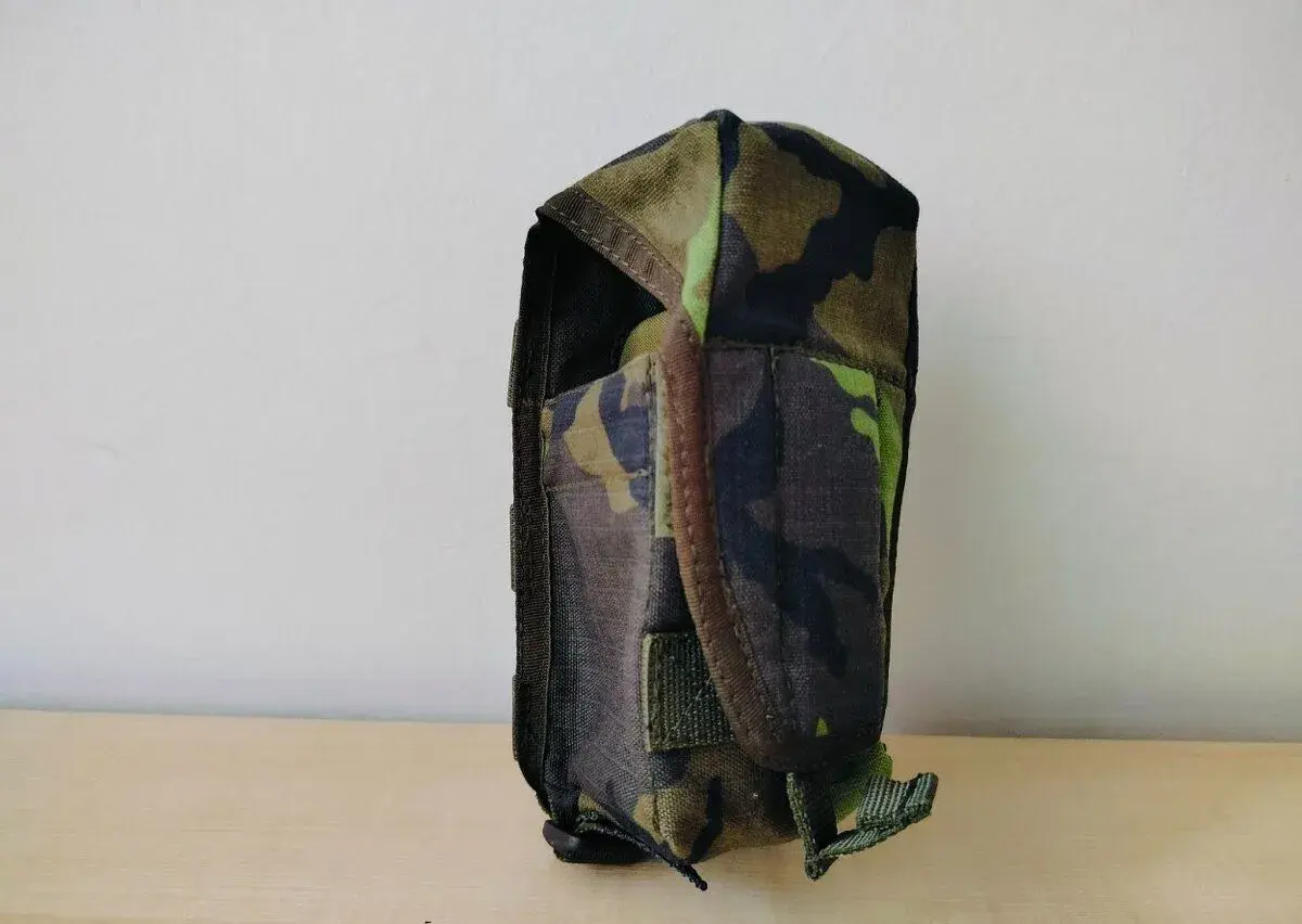 Pouzdro na 3 zásobníky FENIX Protector
