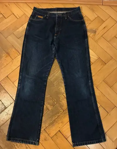 Džíny Wrangler