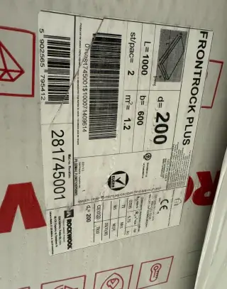 Fasádní vata ROCKWOOL Frontrock Plus 200 mm