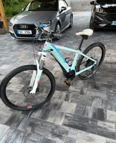 Elektrokolo CUBE Hybrid EXC 500 vel. S, jako nove