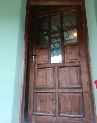 Vchodové dveře