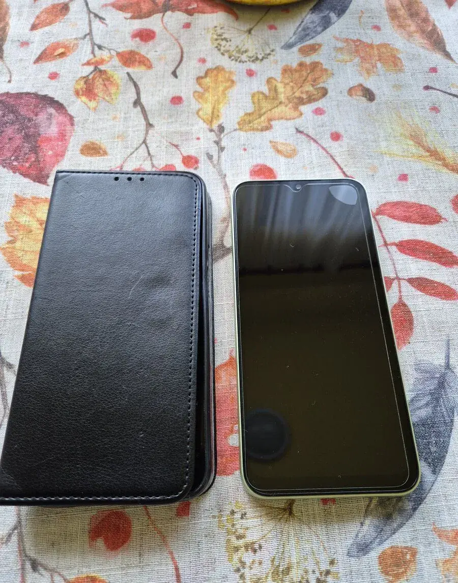 Samsung Galaxy A14 5G.Top stav.Ochrane sklo a pouzdro