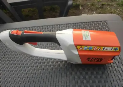 Aku vyžínač Stihl FSA 85