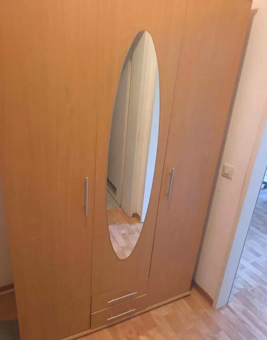 Skříň Š 120 V 200