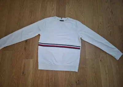 Chlapecká mikina Tommy Hilfiger vel.176