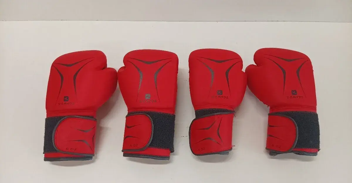 Červené tréninkové boxerské rukavice 6 OZ
