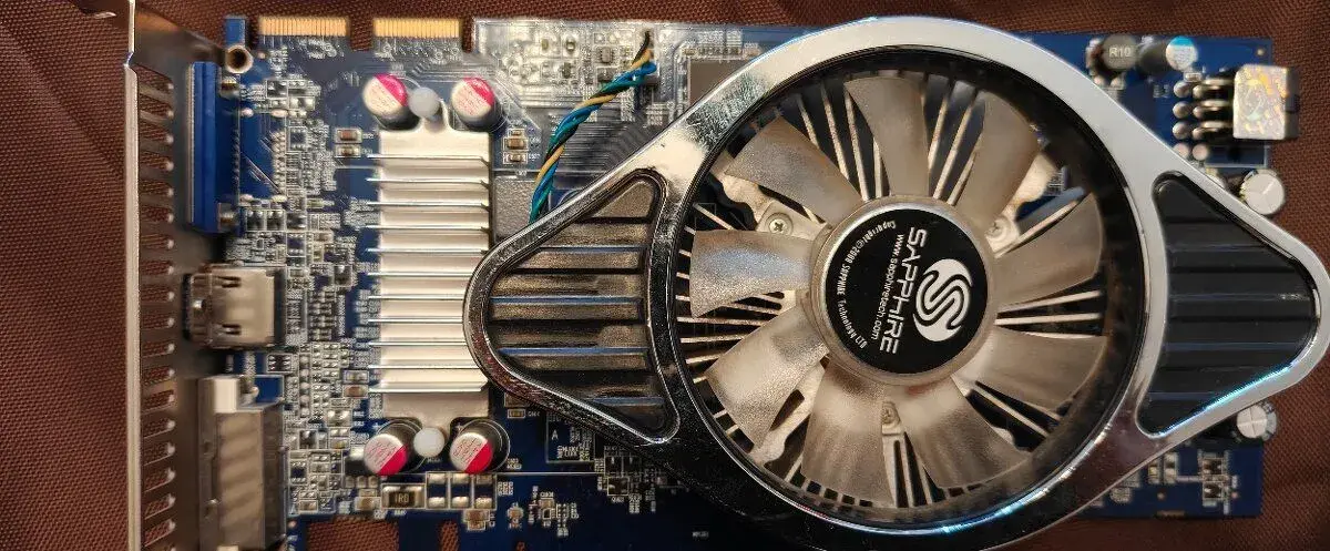 Funkční SAPPHIRE ATI RADEON 4850 1GB GDDR3