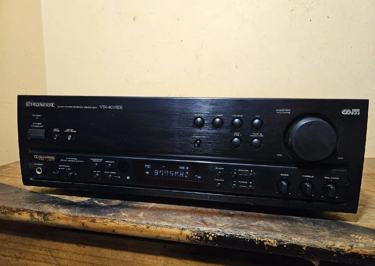 PIONEER VSX-405RDS HiFi receiver