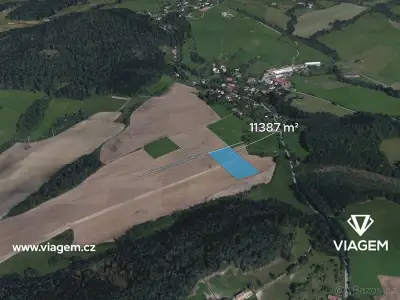 Pole 11 387 m², Podíl 50 % o výměře 5 122 m²