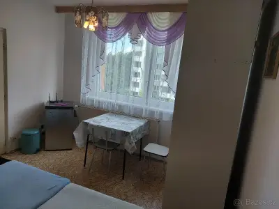 Pronájem neprůch. pokoje Brno - Slatina