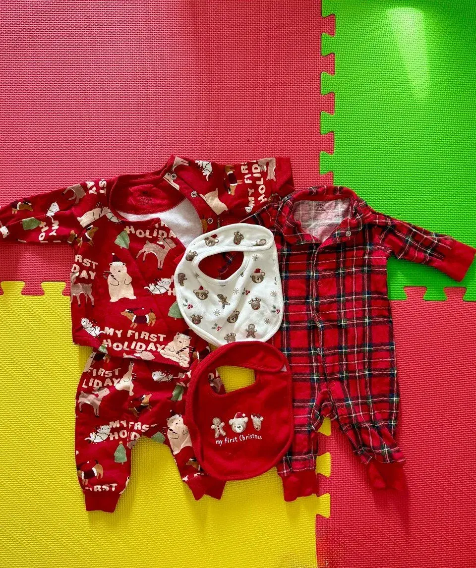 Vánoční oblečení pro miminko