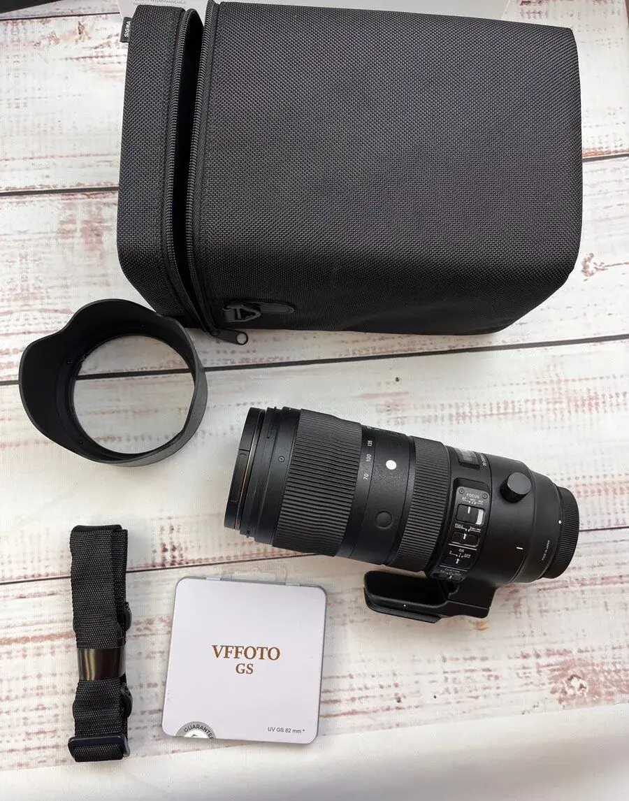 Sigma 70–200 mm F2.8 DG OS HSM Sports