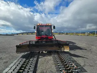 Sněžná rolba PB 100 s kabinou