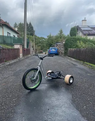Drift trike triad