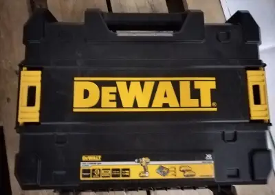 DEWALT DCD790D2 aku vrtačka NOVÁ