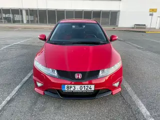 Honda Civic – 9 000 km