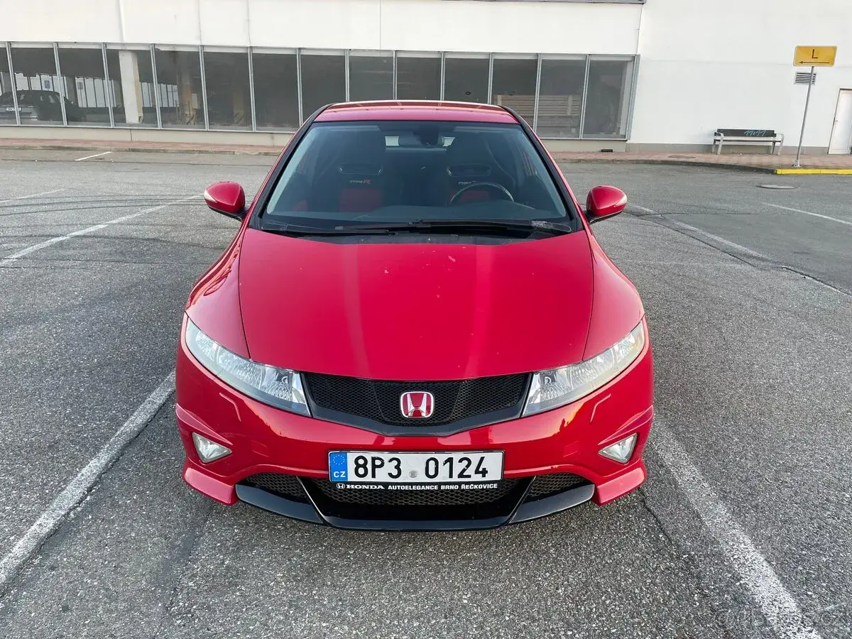 Honda Civic – 9 000 km
