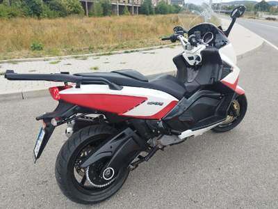 Gilera GP 800 2010