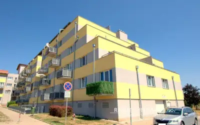 Prodej bytu 1+kk 40 m² , Kladno – Kročehlavy