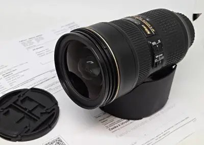 NIKKOR AF-S 24-70/2,8 VR N včetně clony a v záruce
