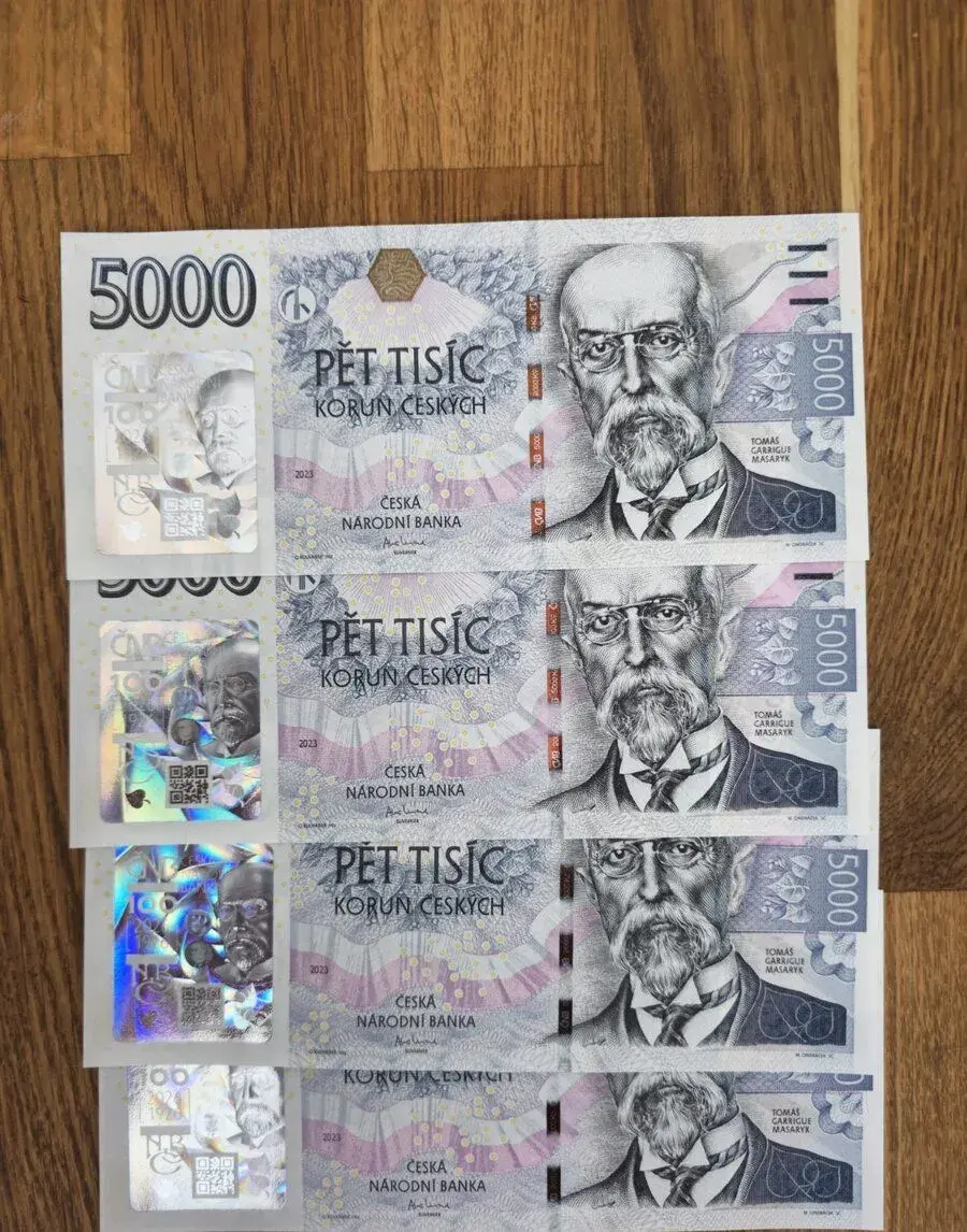 Výroční 5000 Kč bankovka s přítiskem ČNB