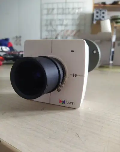Digitální kamera ACTi model ACM-4201
