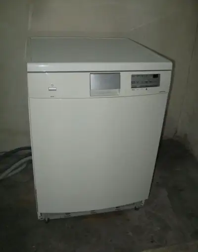 Myčka AEG Favorit 60760