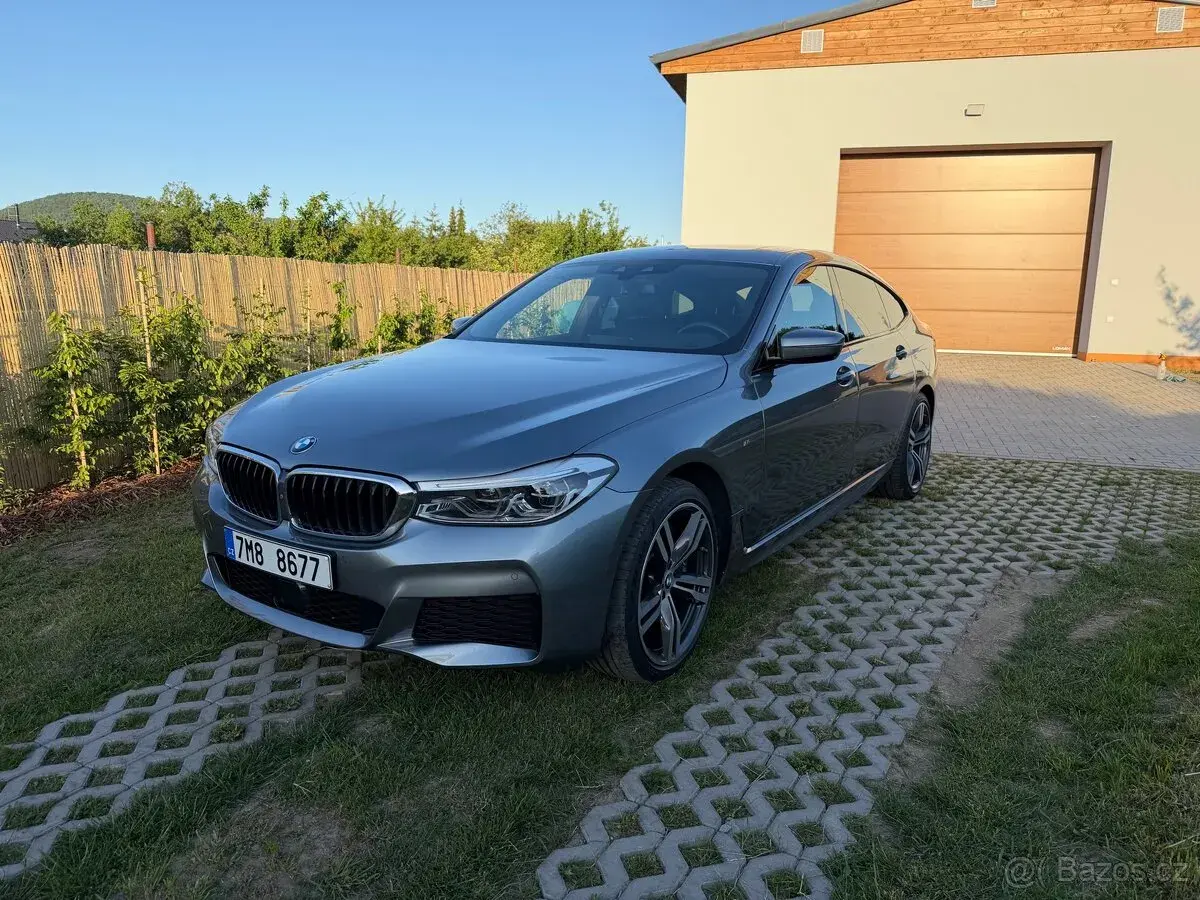 BMW – 2019, 120 000 km