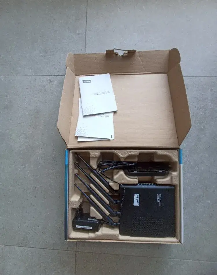 Wi-fi router Netis WF2780