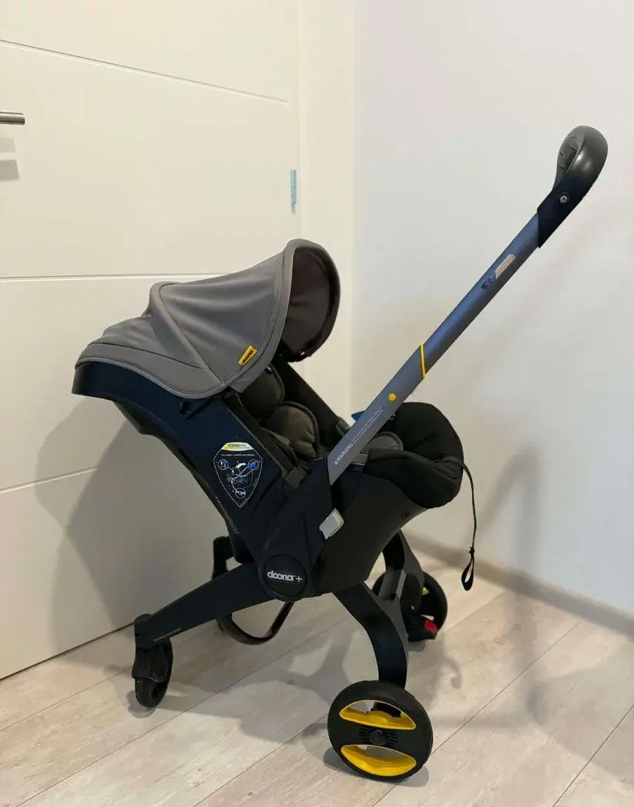 Autosedačka / kočárek Doona+ (vajíčko s integrovanými koly)