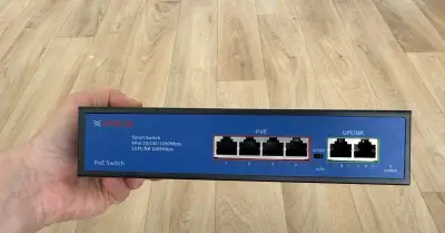 PoE switch CP PLUS CP-DNW-GPU4G2-48