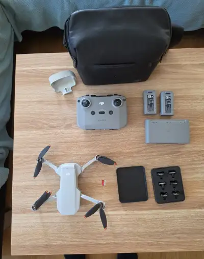 DJI Mini 2 - fly more & 128gb karta