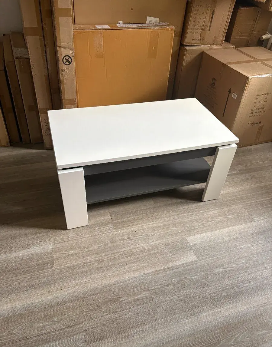 Bílý konferenční stůl 100x55x47cm
