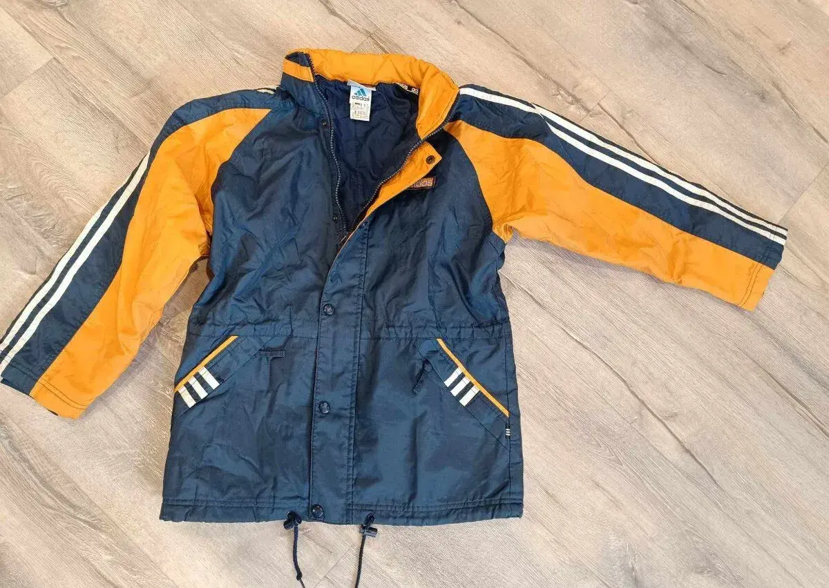 Zimní bunda Adidas vel. 152