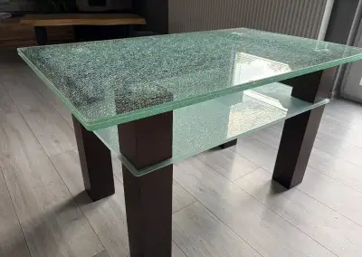 Konferenční stůl exclusiv roztříštěné sklo 100x60x56cm