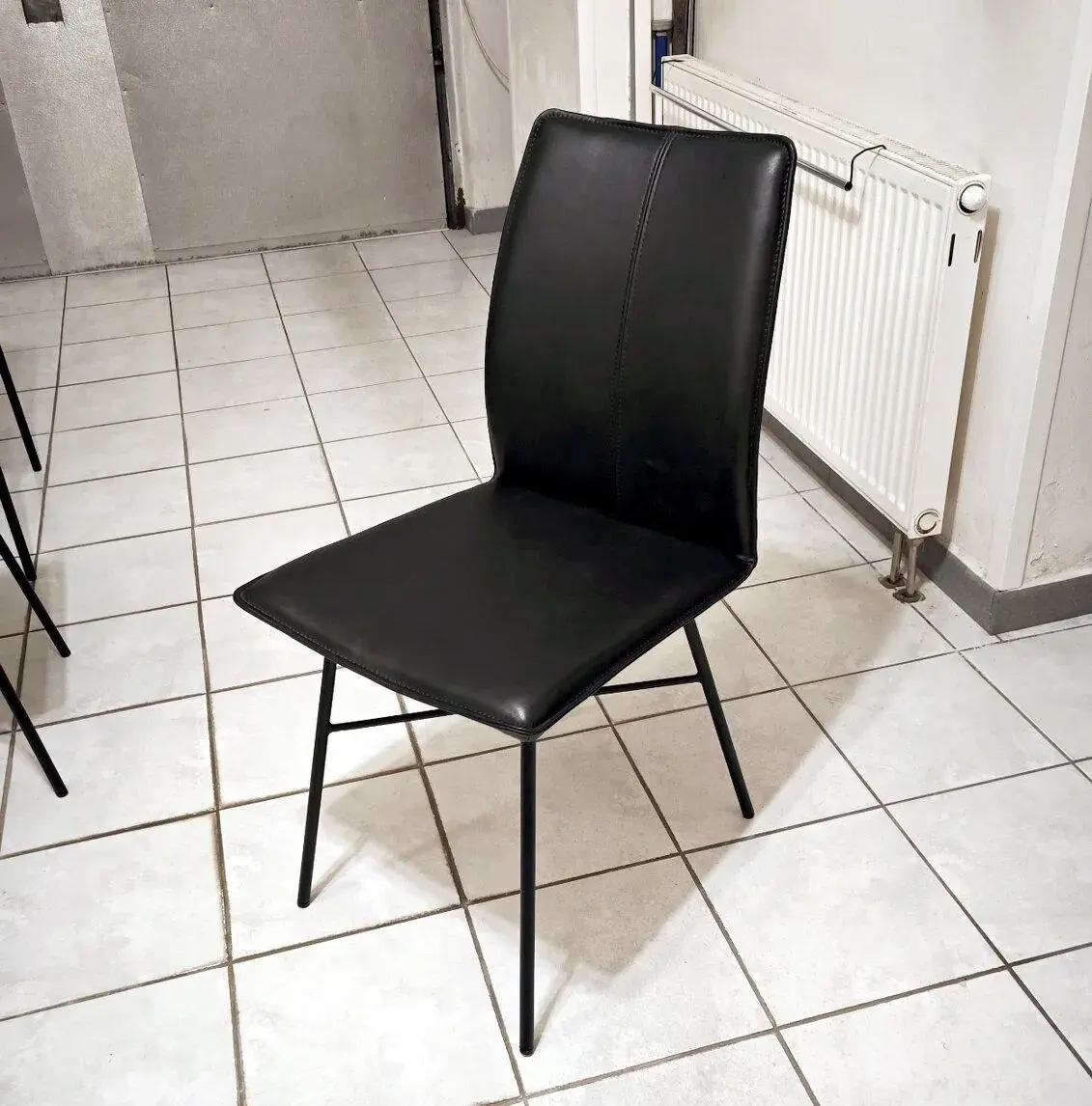 Kožené židle černé