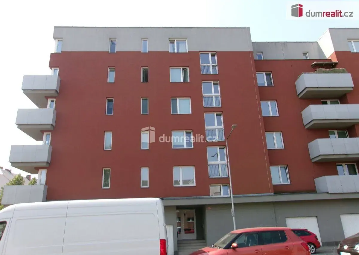 Pronájem bytu 1+kk, 40 m2, U Kasáren - Mladá Boleslav