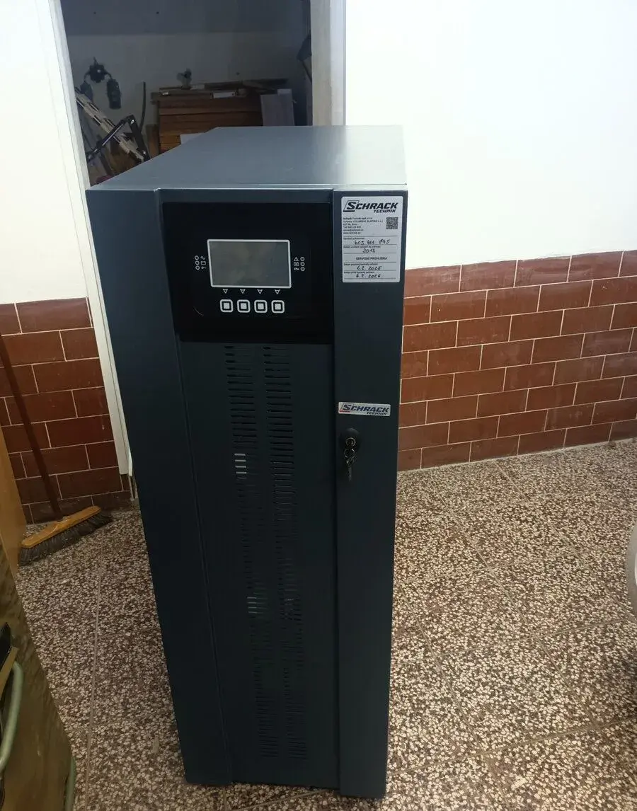 UPS Schrack USML 15A0 15KVA