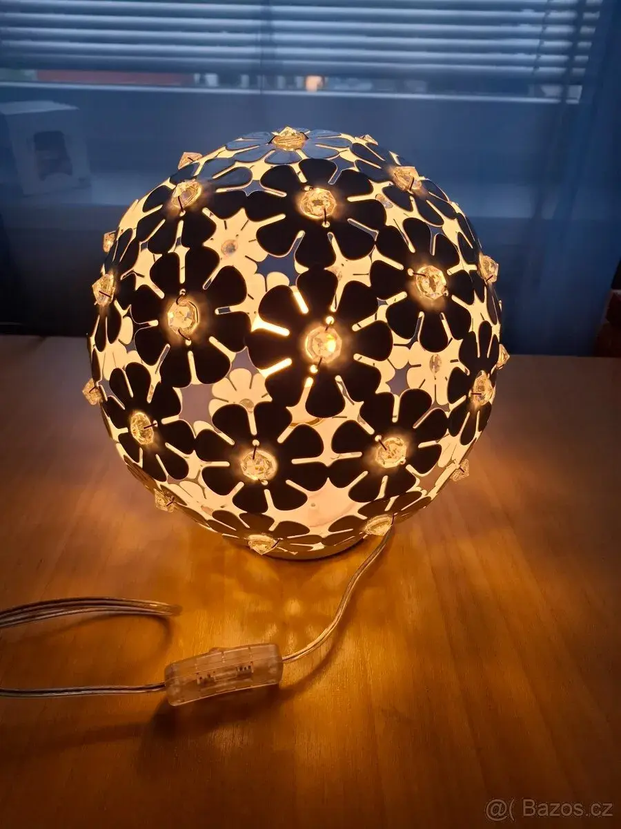 Stolní lampu