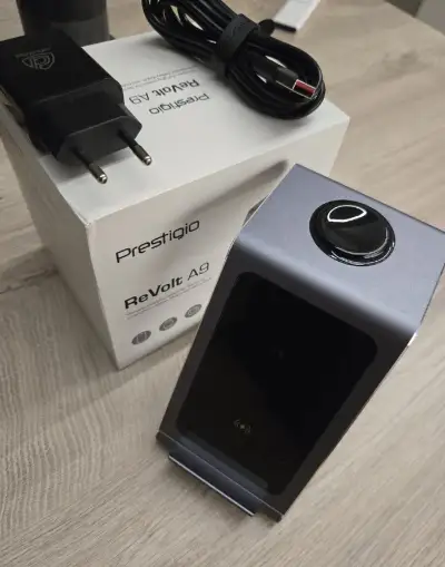 Bezdrátová nabíječka Prestigio ReVolt A9 3v1 černá/stříbrná