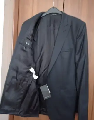 pansky oblek Zara