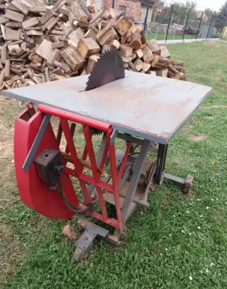Cirkularka s kolebkou