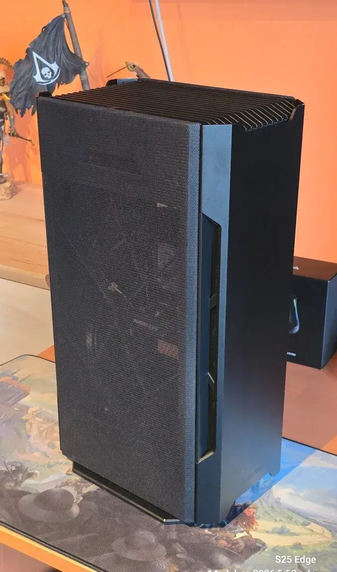 Phanteks Evolv Shift AIR ITX skříň
