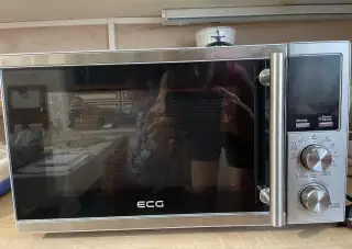 ECG mikrovlnná trouba